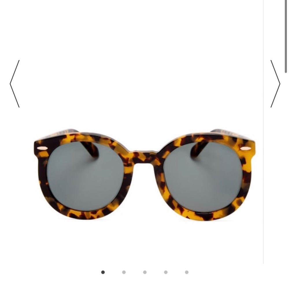 Karen Walker Super Duper Strength Tortouise